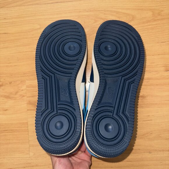 Brand New Nike Air Force 1 '07 - Picture 3 of 8